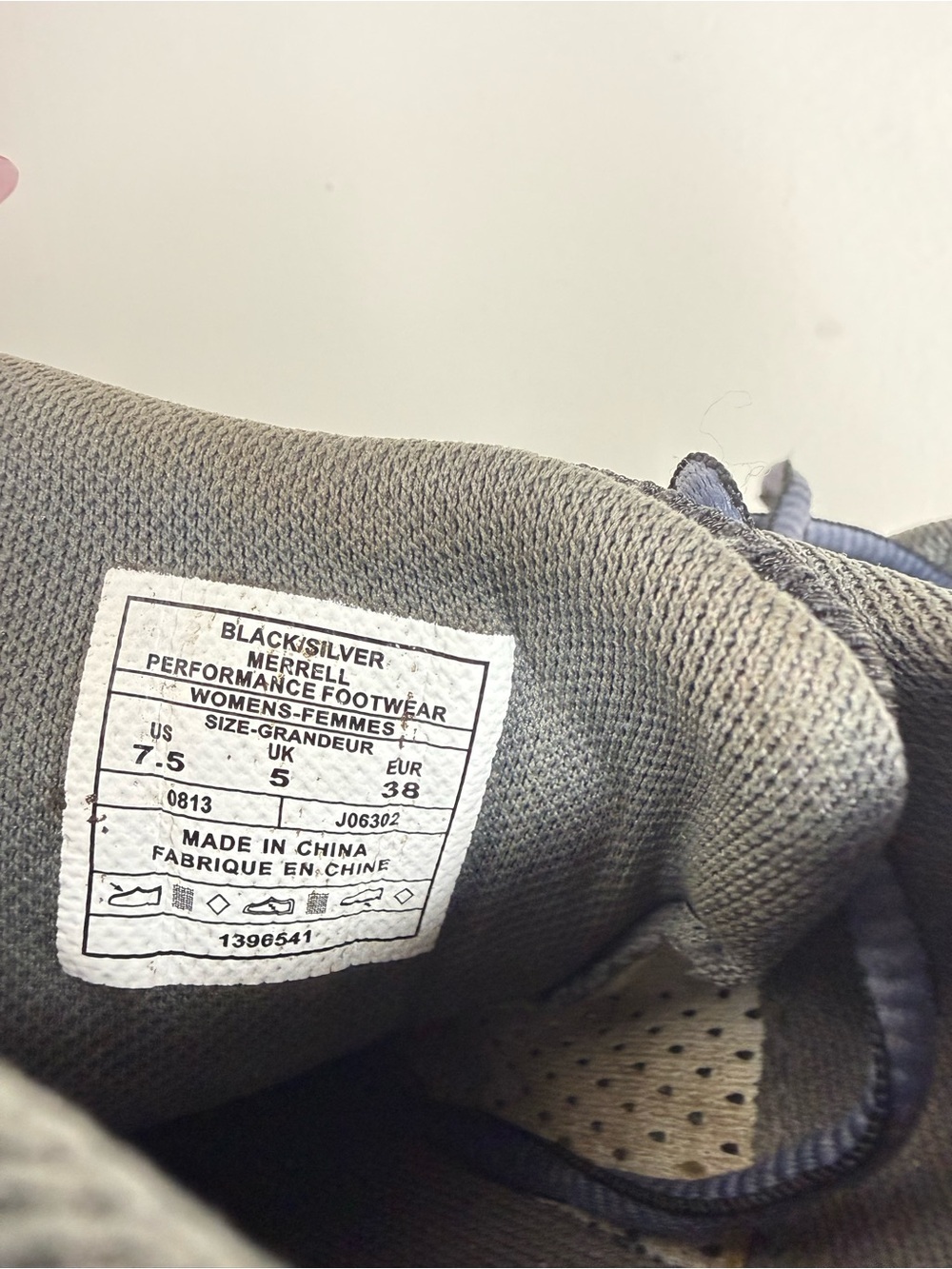 Merrell Women's Performance Footwear in Gray and Silver - Picture 10 of 10